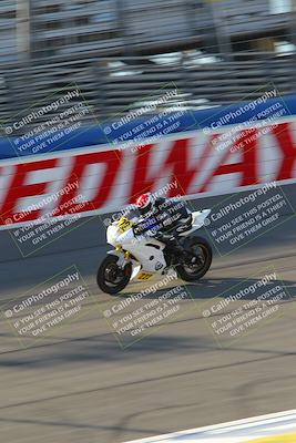 media/Nov-26-2022-Fastrack Riders (Sat) [[b001e85eef]]/Level 3/Session 1 Front Straight/